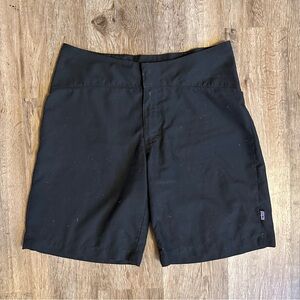 Patagonia Black Casual/Travel Shorts in Women’s Size 2